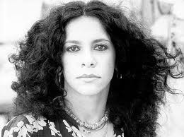 Gal Costa canta Da maior importância. Un bello documento de 1973
