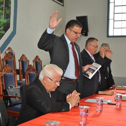 LANÇAMENTO DO LIVRO "MANUAL DE PERGUNTAS E CURIOSIDADES BIBLICAS"