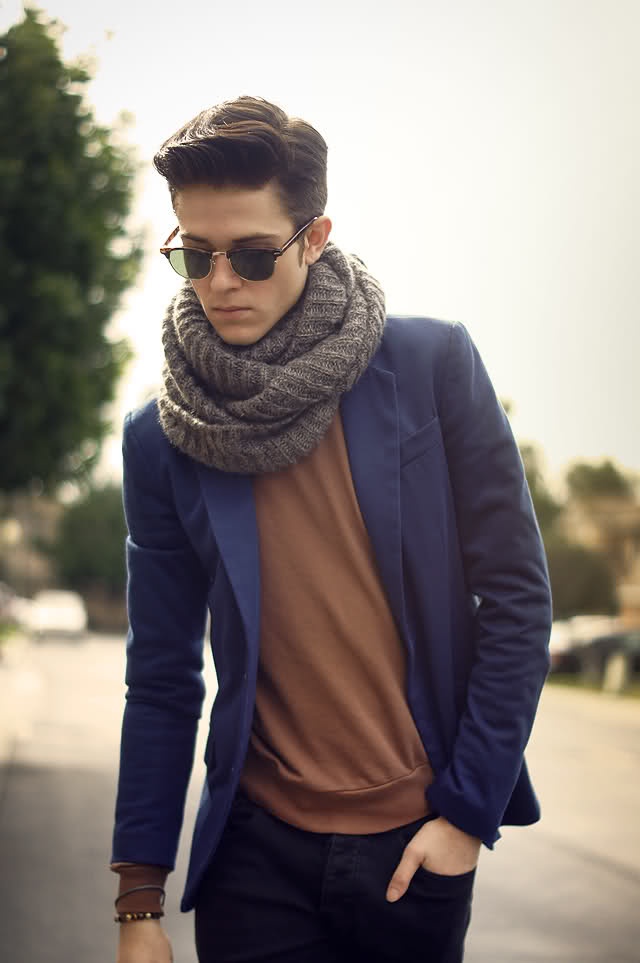 Képtalálat a következőre: „man scarf trend”