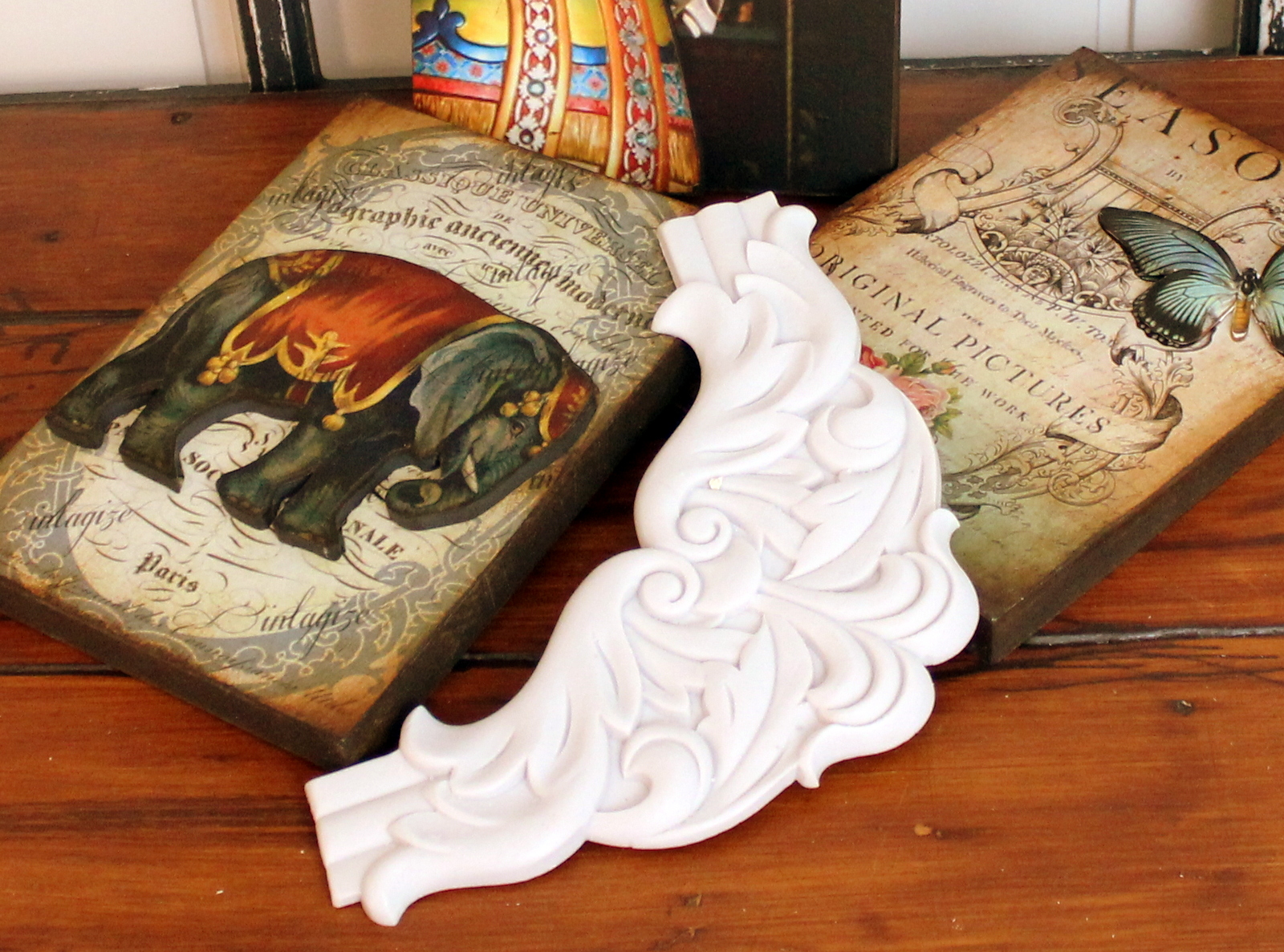 Istanbul Workshop Calismalarimiz Nasil Olmus Kizlarilk Defa Ciniyle Tanisan Arkadaslarimizin Elemegi Yeterki Ceramic Painting Painting Tile Porcelain Painting