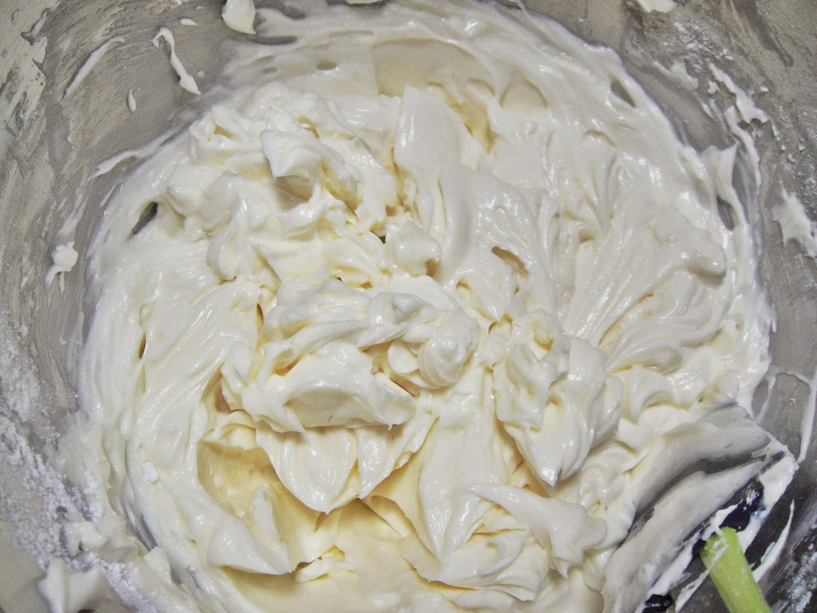 Maryam's Culinary Wonders 815. Strawberries in Cream Cheese Frosting Dip