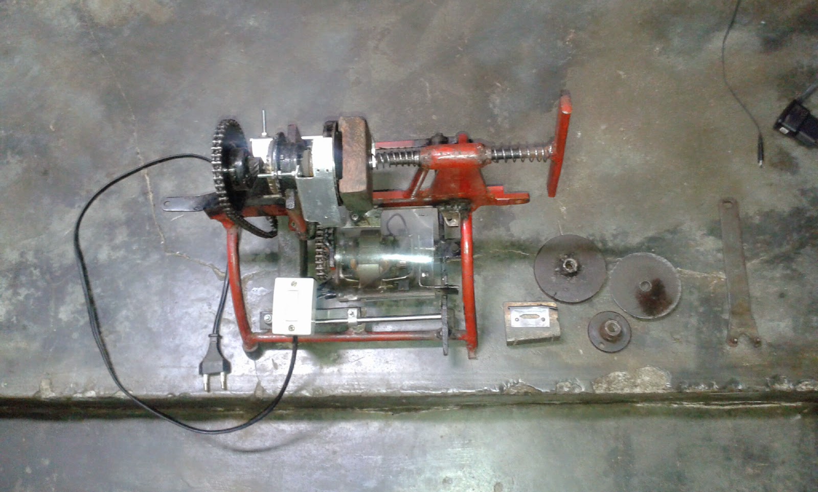 Harga Mesin Asah Pisau Rotary jual mesin asah mata ketem pangkas Harga Mesin Asah Pisau Rotary jual mesin asah mata ketem pangkas