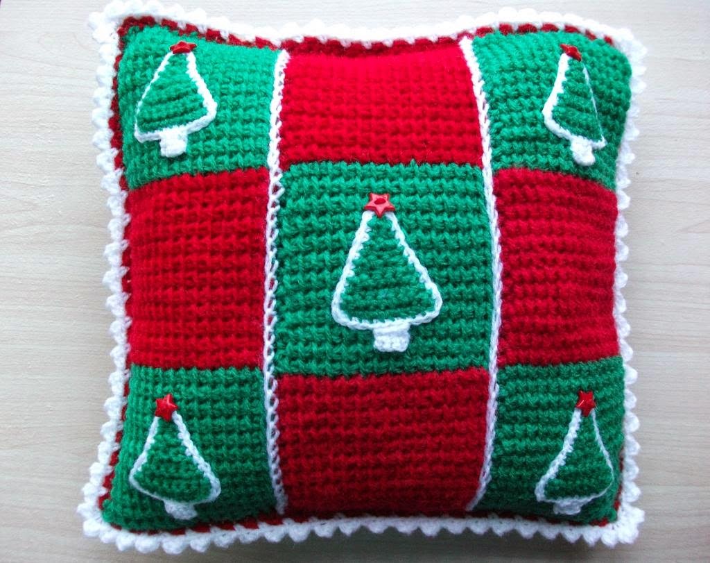 Decorate Your Home With Free Crochet Christmas Tree Patterns