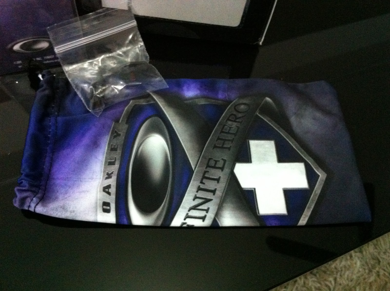 xeon204.blogspot.com: Unboxing: Oakley Infinite Hero Radar Path