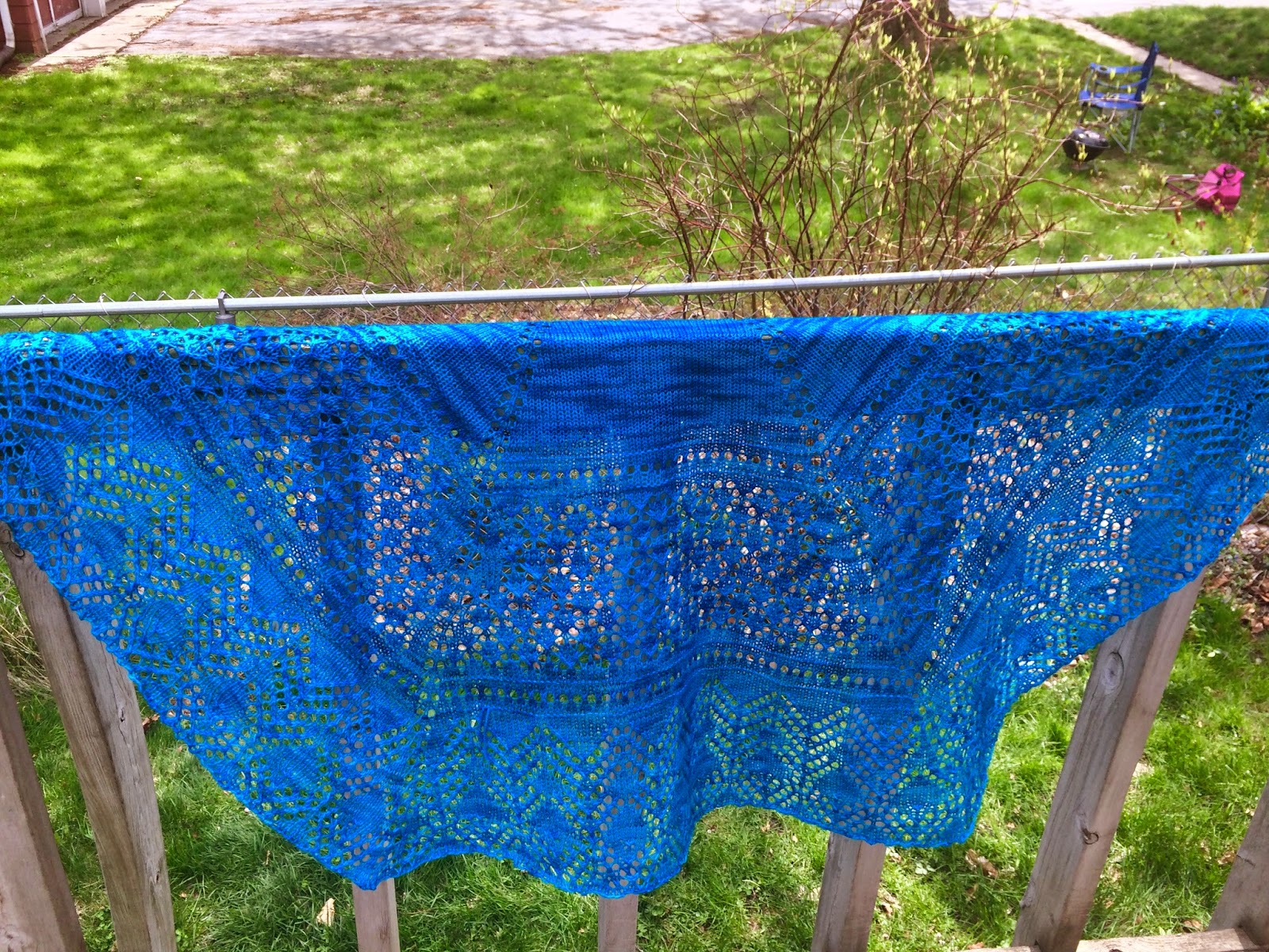 DestiKNITions Uliuli Wai Shawl from Needlecraft Cottage Done!