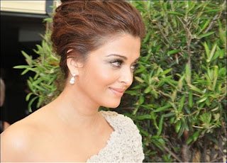 Hot Aishwarya Rai Cannes 2011 Photos, Pics