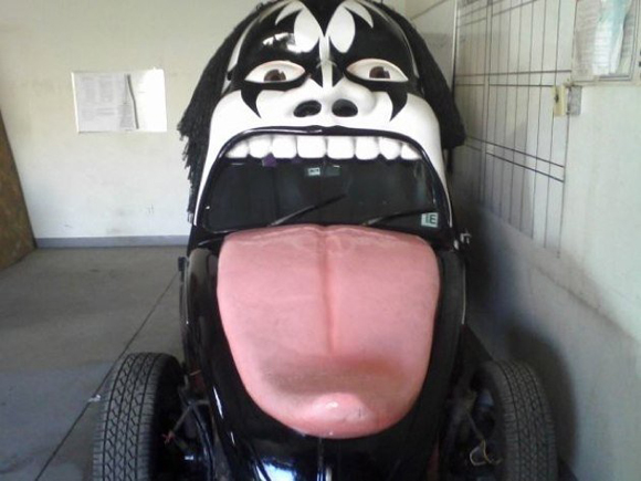 KISS VW Art Car - Giving Gene Simons The Tongue