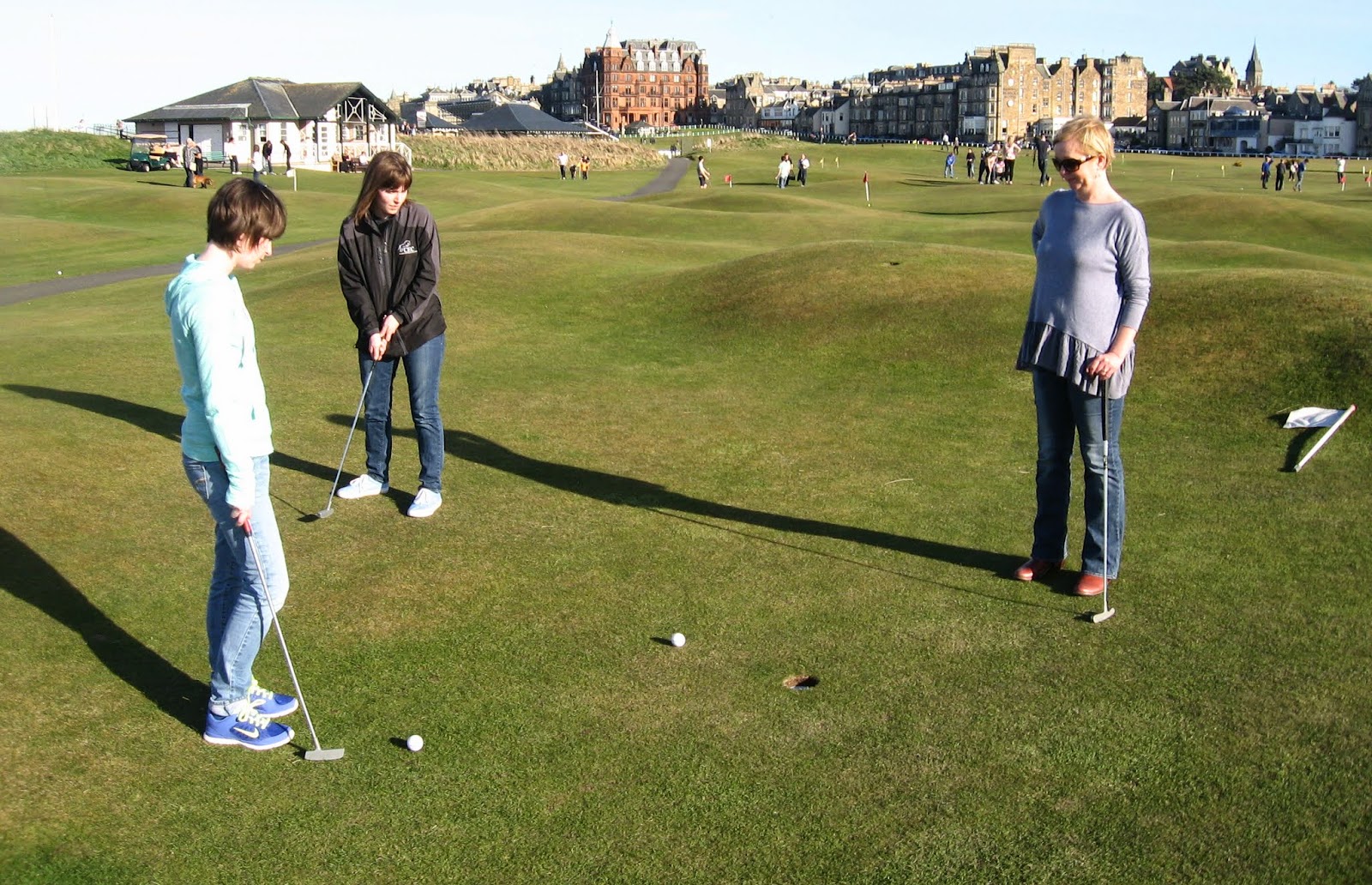 St Andrews Himalayas Putting Green
