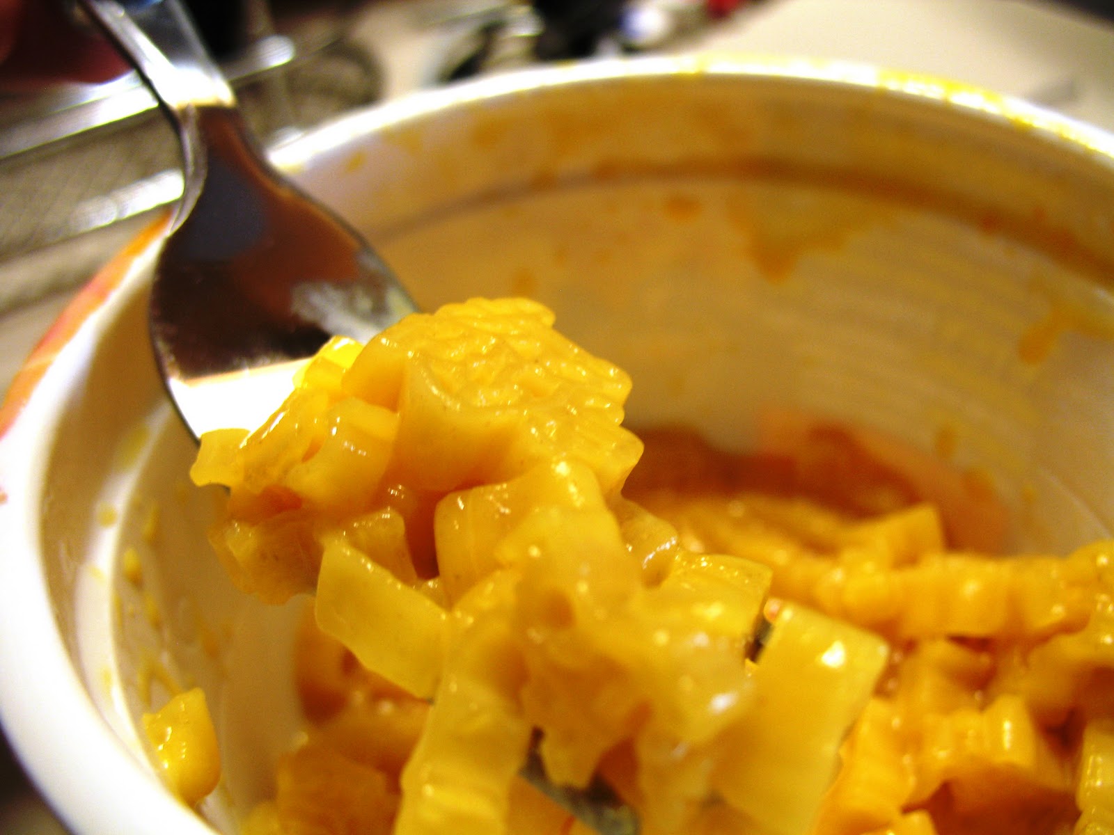The College Food Blog How to Make Easy Mac (taste good)