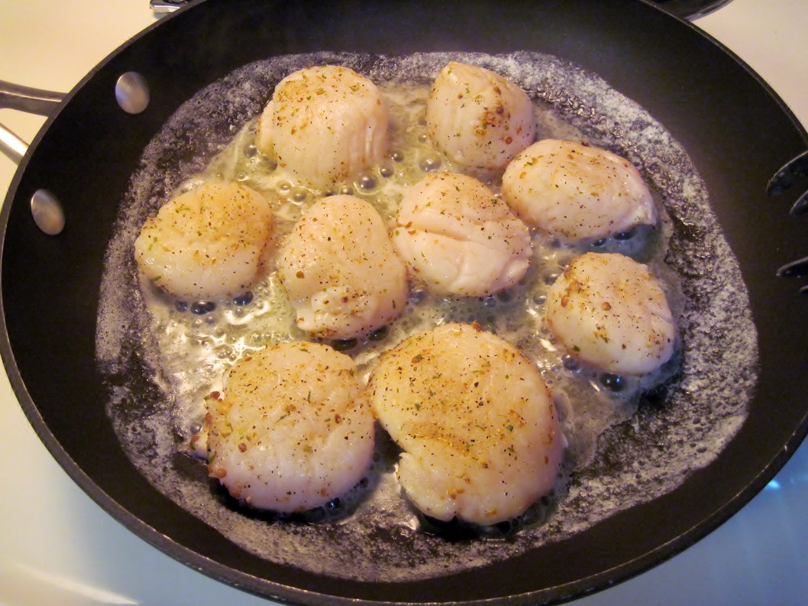 Carolina Sauce Company Simple Sauteed Scallops Salad (Mother's Day Recipe)