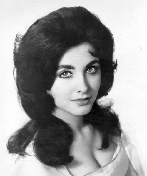 B Movie Babes 100 Dolores Faith
