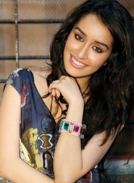 Shraddha Kapoor Cute smile hd Wallpapers ~ ARTIST 271