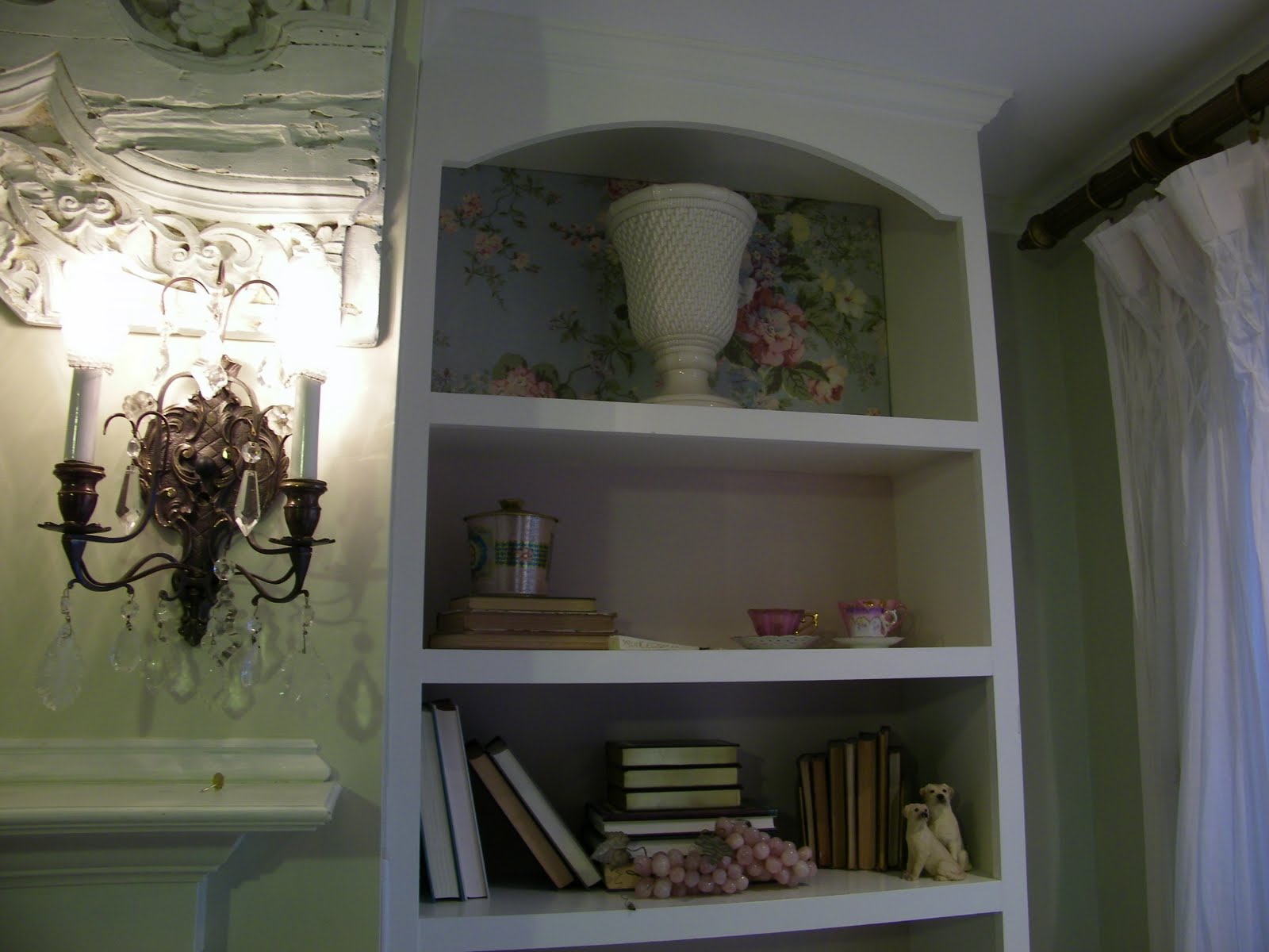 Maison Decor Floral Bookcase Backing