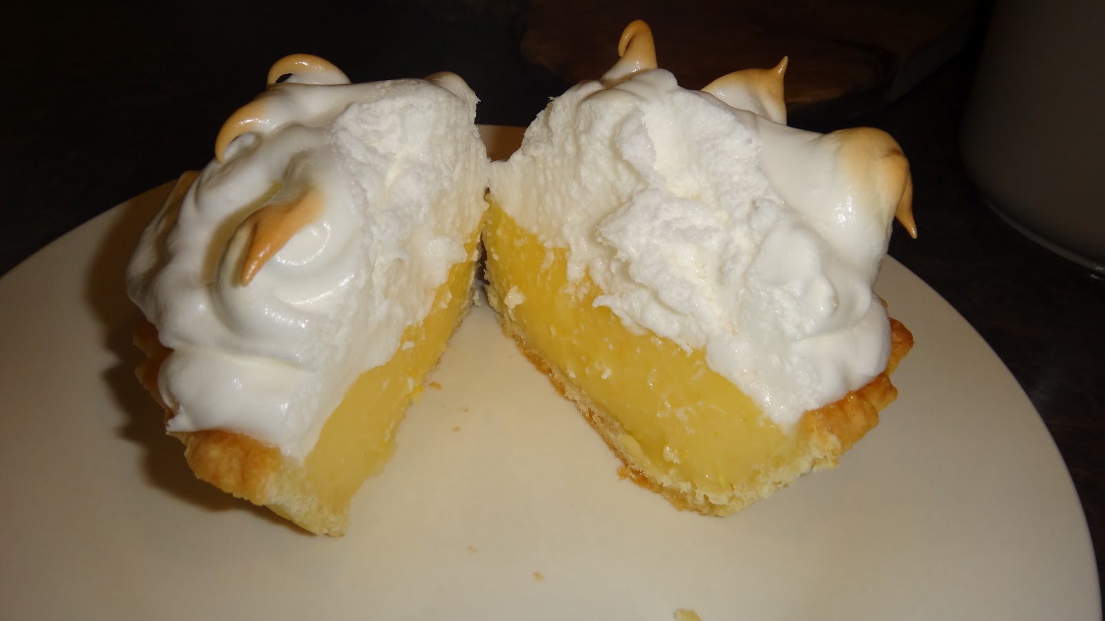 Big Little Lemon Meringue Pies Anna Olson