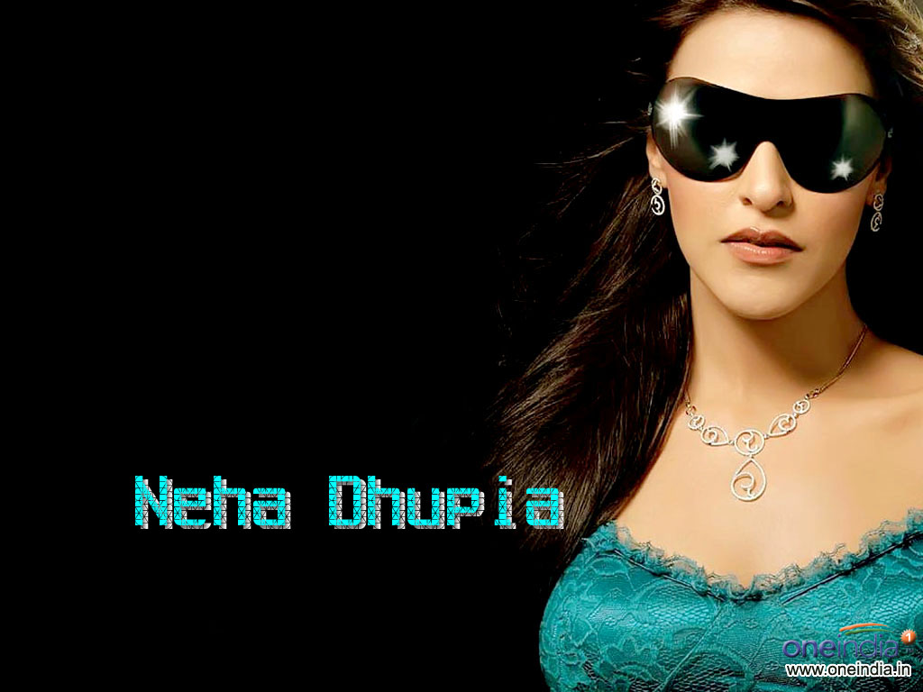 Neha+dhupia+kissing+in+julie