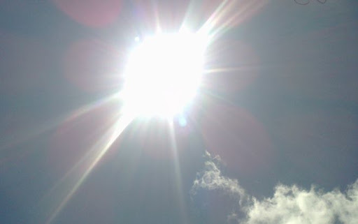 Vitamin D melindungi kesehatan mental perempuan matahari