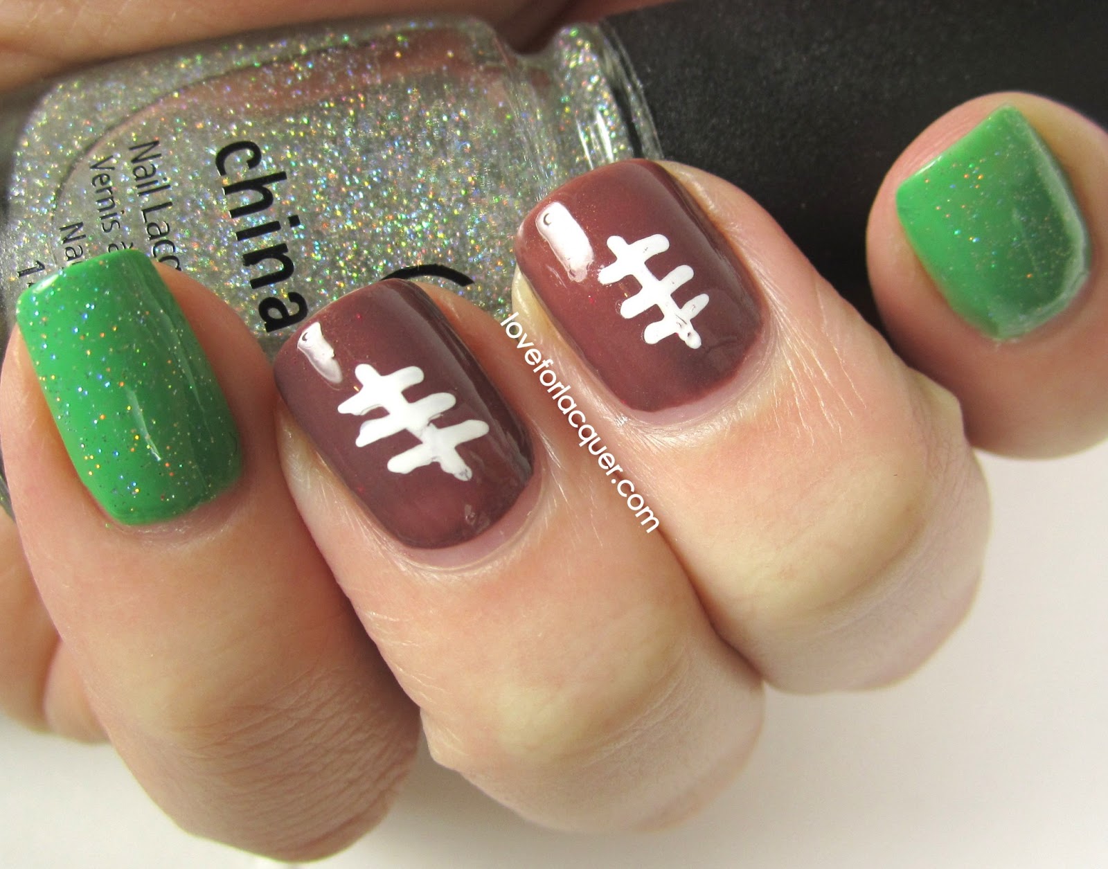 Football Themed Nail Designs for Moms - wide 2