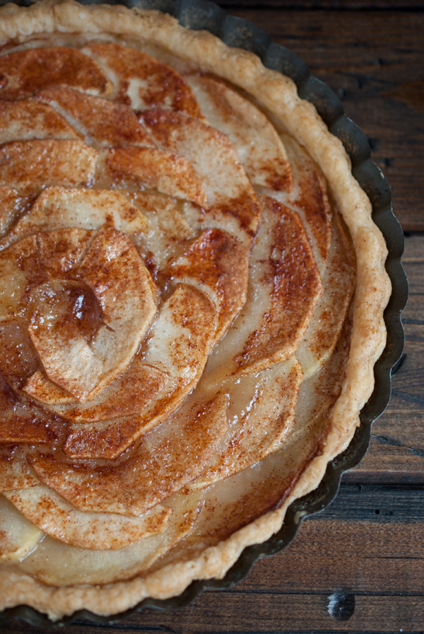 Simple Craves & Olive Oil fall apple cinnamon tart