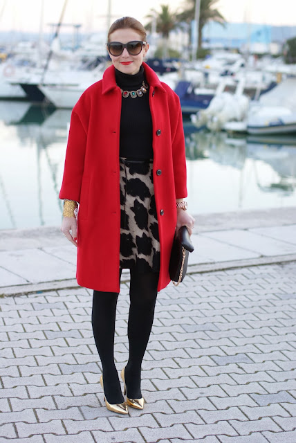 red Kiomi coat, elegant outfit, zara clutch, cappotto rosso, Fashion and Cookies, fashion blogger