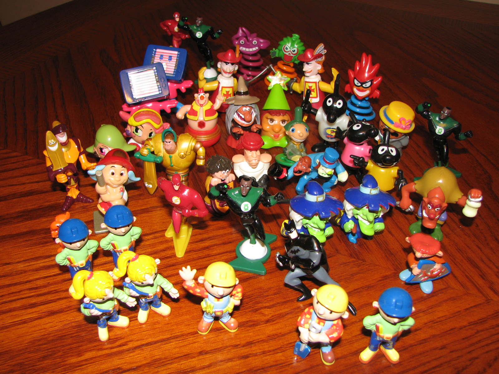 Memories Of The Past KINDER EGG SURPRISES AND TOYS