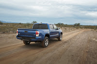 2016-Toyota-Tacoma-11.jpg