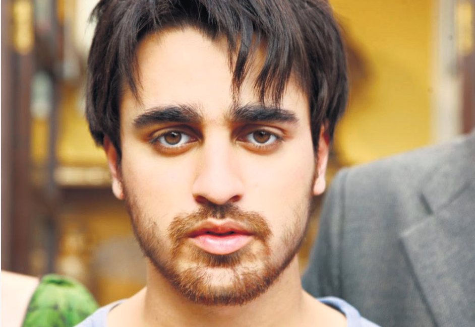 Bollywood Gossip & Fashion Imran khan's new fashion for Delly Belly