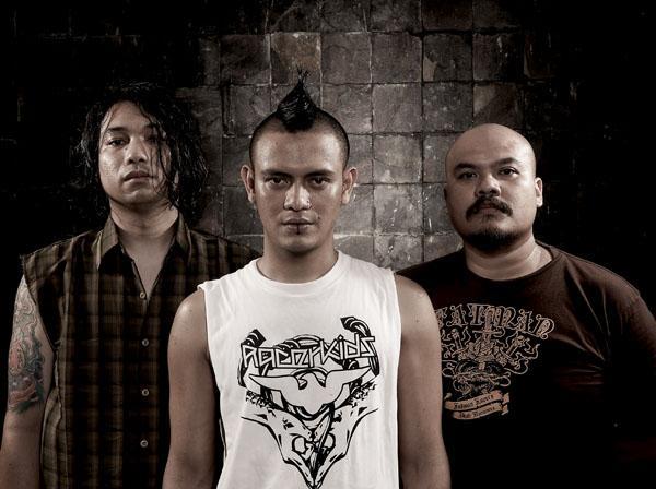 Chord Gitar Netral Ampuni aku Tuhan Lirik lagu dan Chord Gitar Netral Ampuni aku Tuhan Lirik lagu dan
