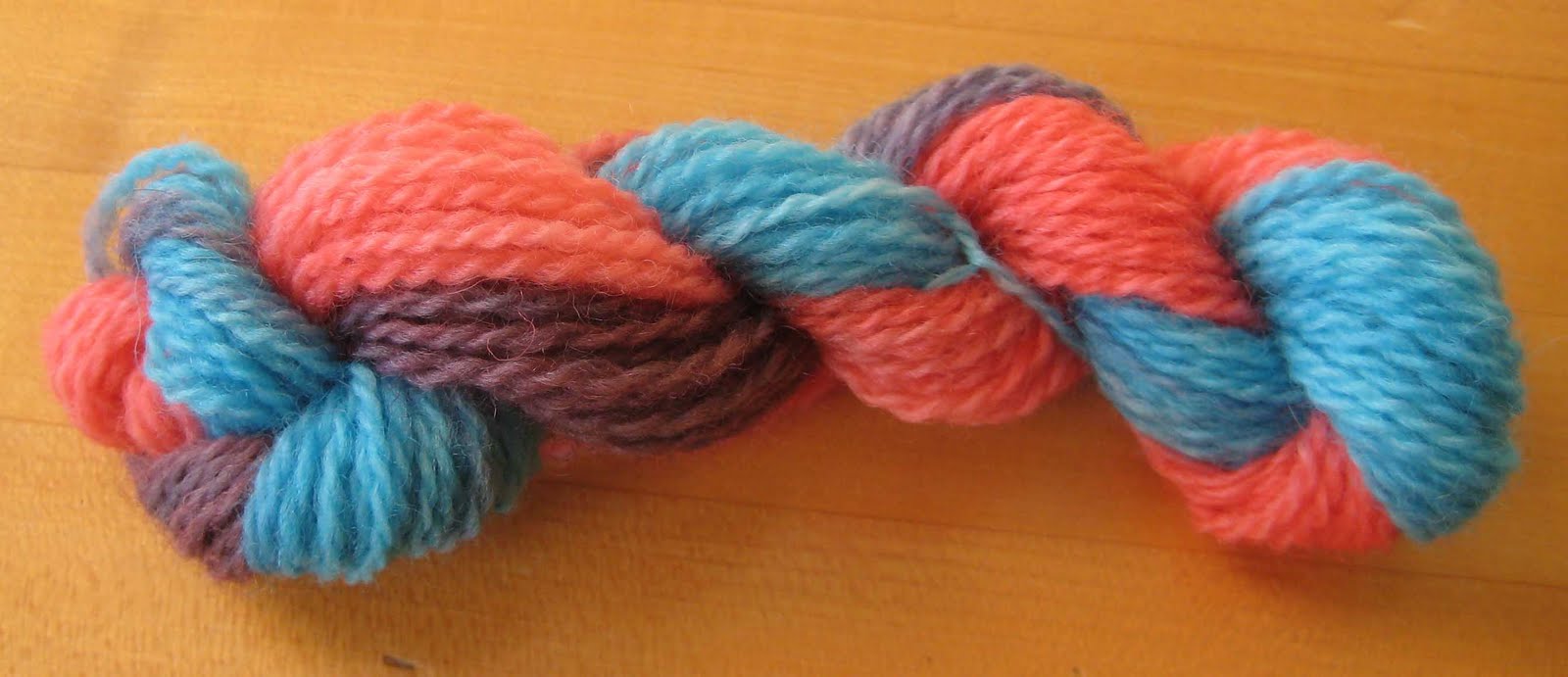 ChemKnits Dip Dyeing Yarn in the Microwave