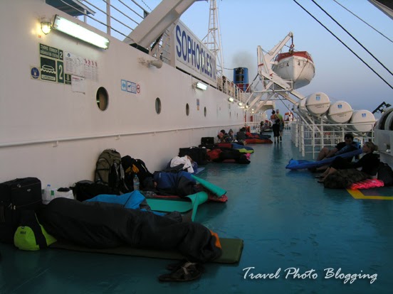 Travel Photo Blogging: Ferry deck passenger tips