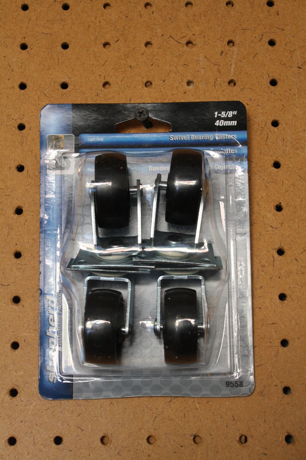 alwaysperseveres DIY "Toy Chest"