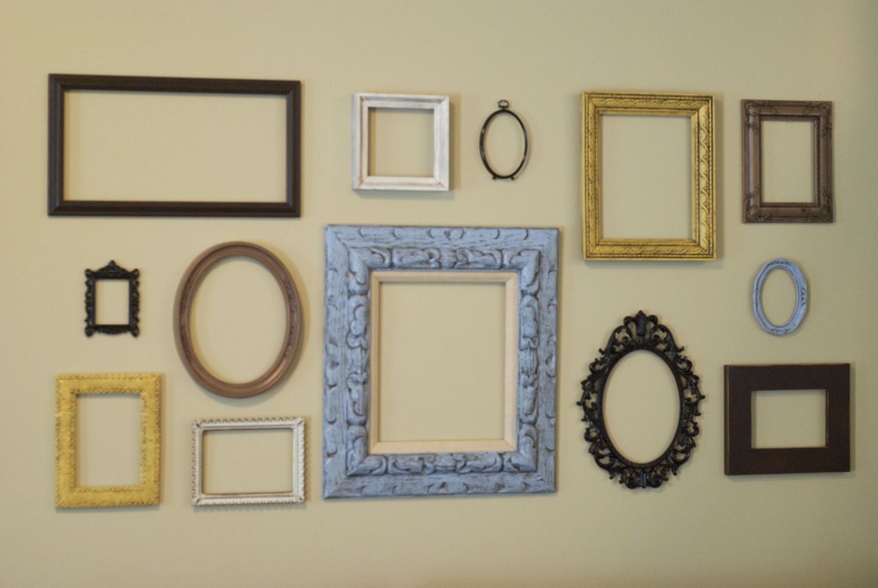 be inspired Empty PictureFrame Wall Art