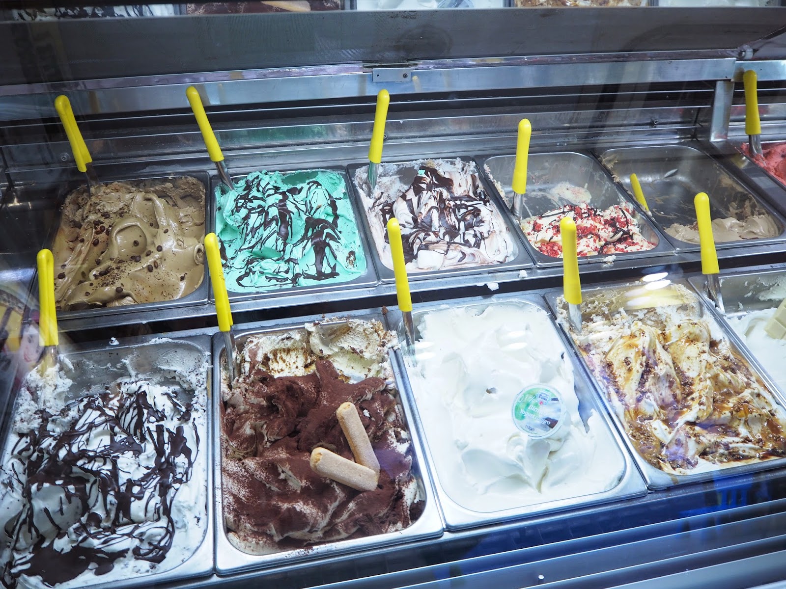 ice cream shop, jäätelöbaari, jäätelökioski, rooma, rome, roma, italia, italy, trastevere, gelato, ice cream, jäätelö. 