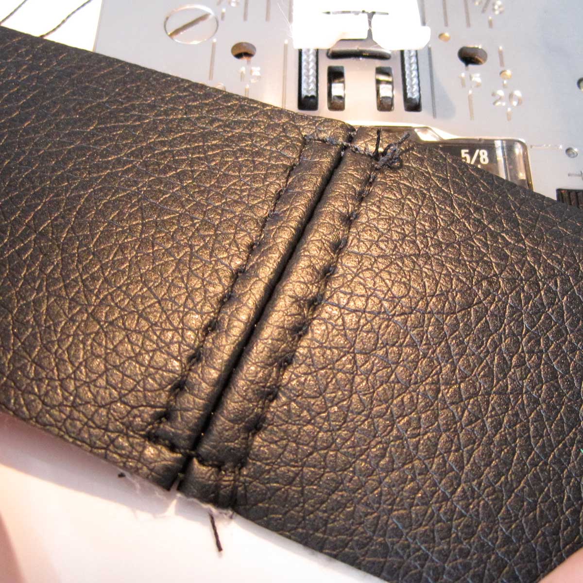 How to Make a Faux Leather Vinyl Handbag 