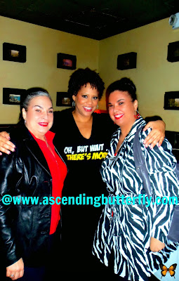 Actress Kim Coles poses with fans during post performance meet and great of one woman show Oh Wait But There's More at the West Bank Cafe Laurie Beechman Theatre in New York City