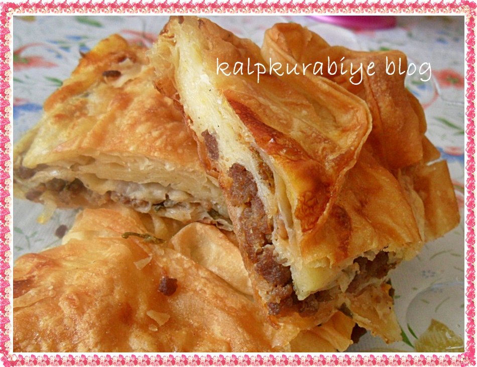 kalpkurabiye Annemlerle Sahur ve Kıymalı Mantarlı Cevizli Börek