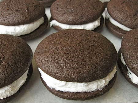 Chocolate Whoopie Pies Con Crema De Avellana
