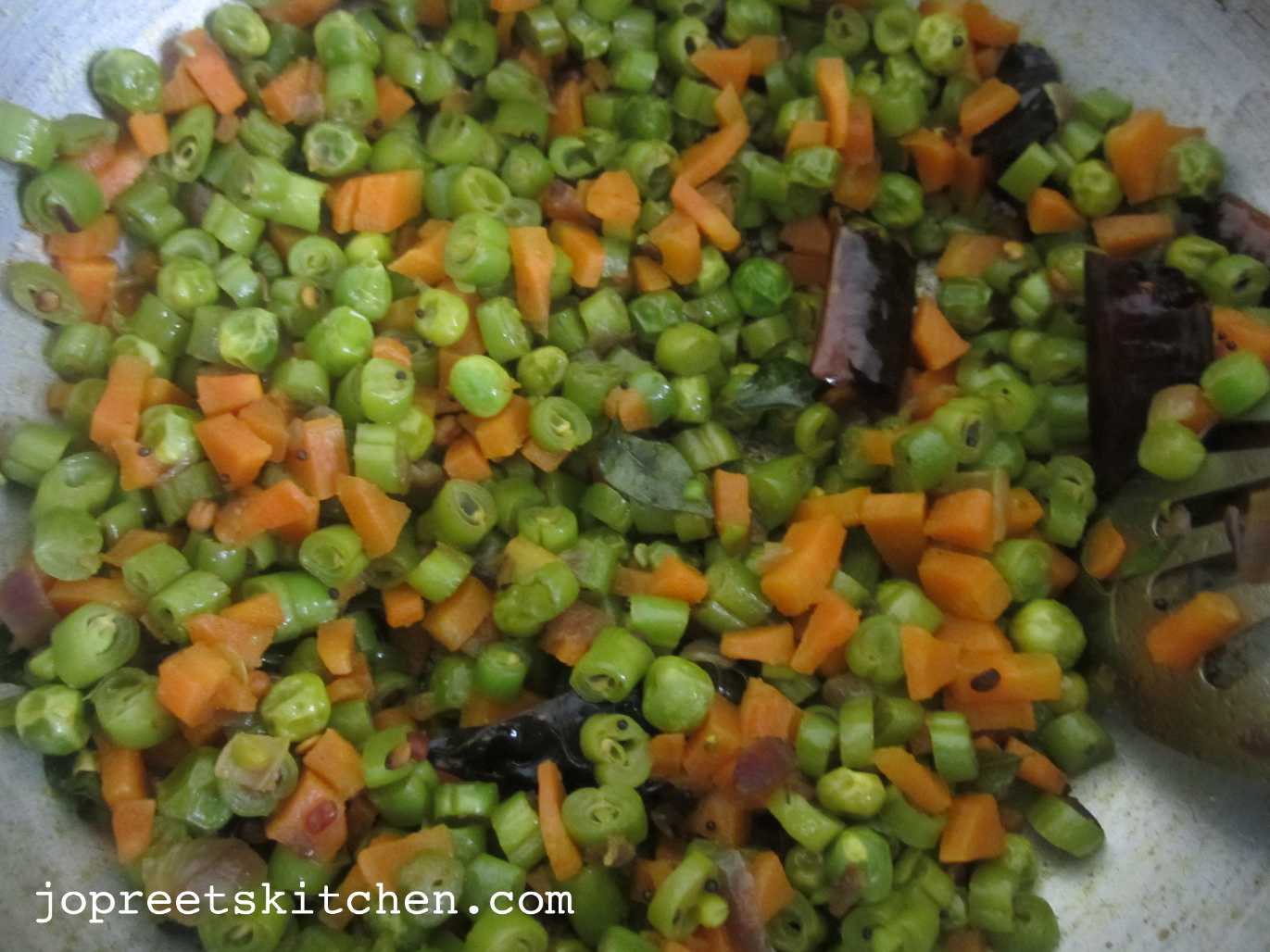Peas, Carrot & Beans Poriyal Simple Lunch Recipes Indian Kitchen