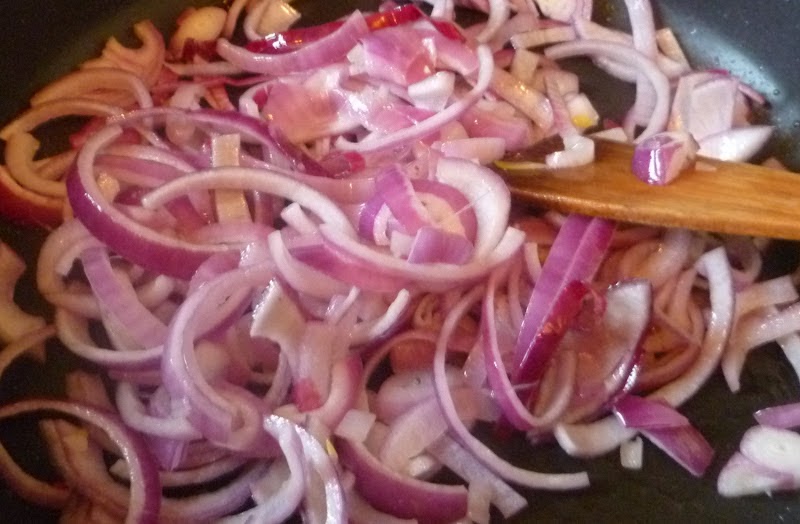 The Gourmet Student How To Take the BITE out of Raw Red Onions