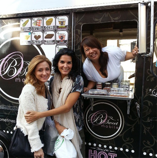 Angie harmon sasha alexander Angie harmon sasha alexander