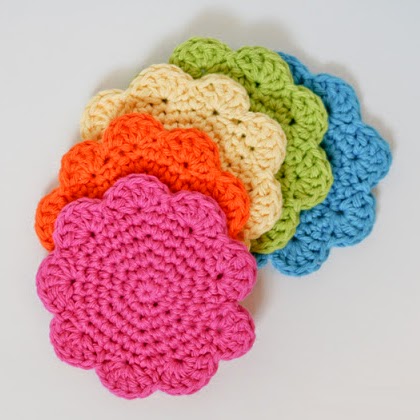 How to make crochet flower coasters