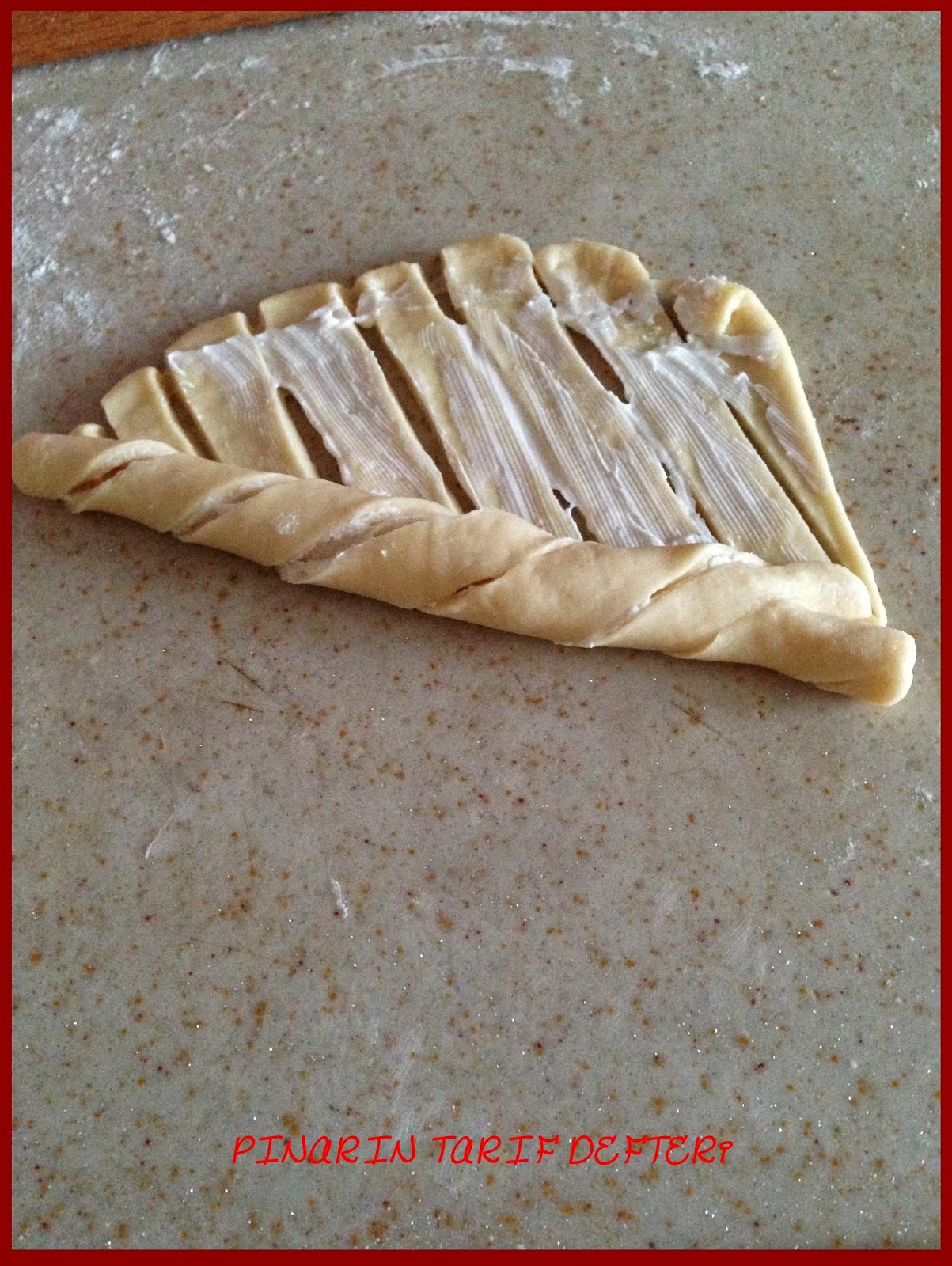 Pınarın Tarif Defteri&hellip; PASTANE POGACASI TADINDA ACMA