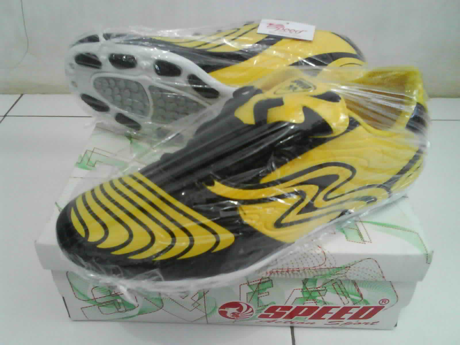 sepatu futsal speed rp 96 000 sepatu futsal speed rp 96 000