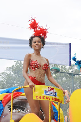 chicas-aguila-colombia chicas-aguila-colombia