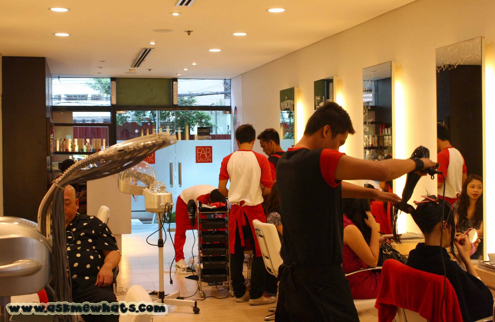 AskMeWhats Top Beauty Blogger Philippines Skincare Makeup Review