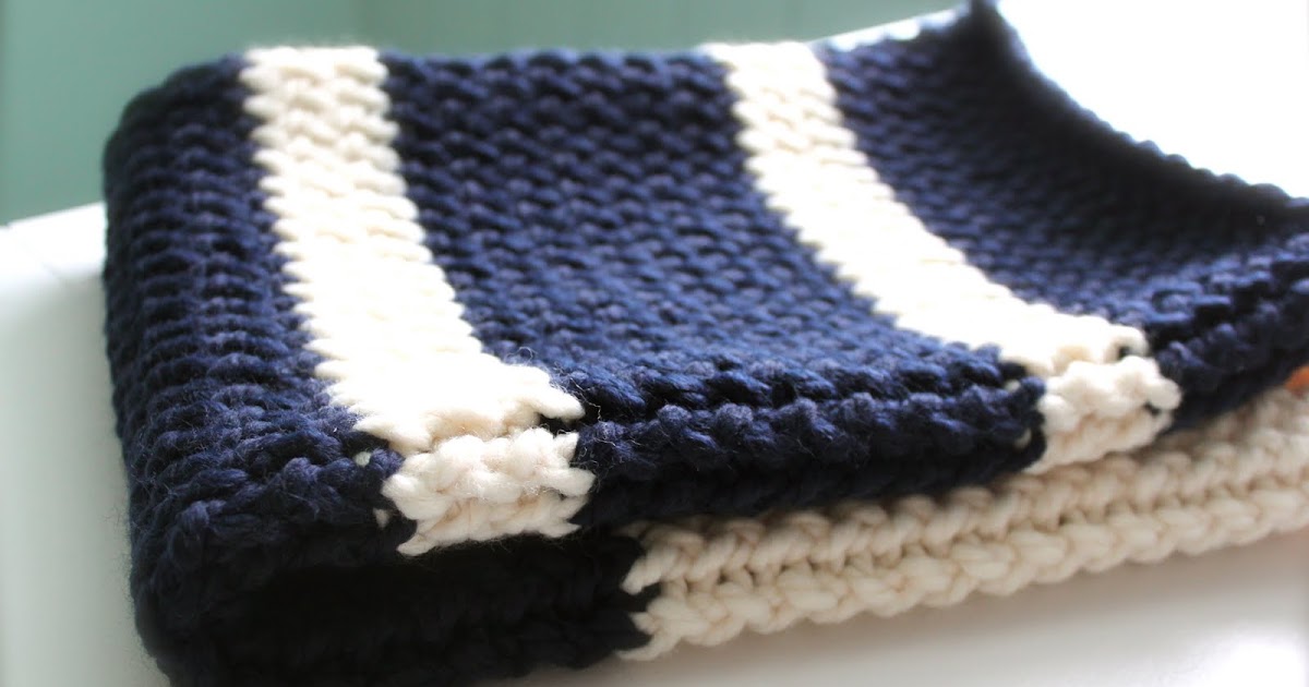 CREATE STUDIO Knit Car Seat Blanket