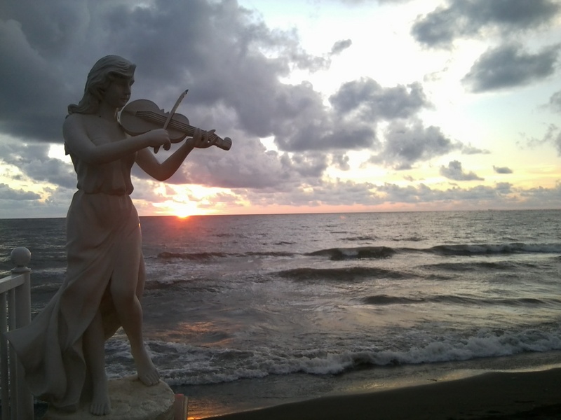 Wisata Pantai Galesong
