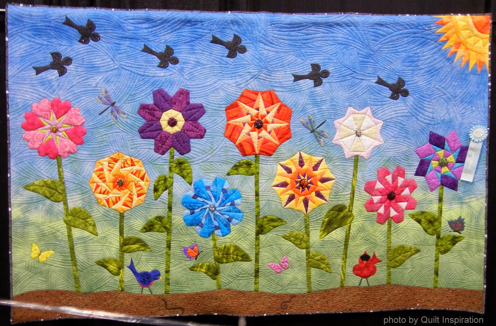 Quilt Inspiration: Bloooming beauties: Fun flower quilts