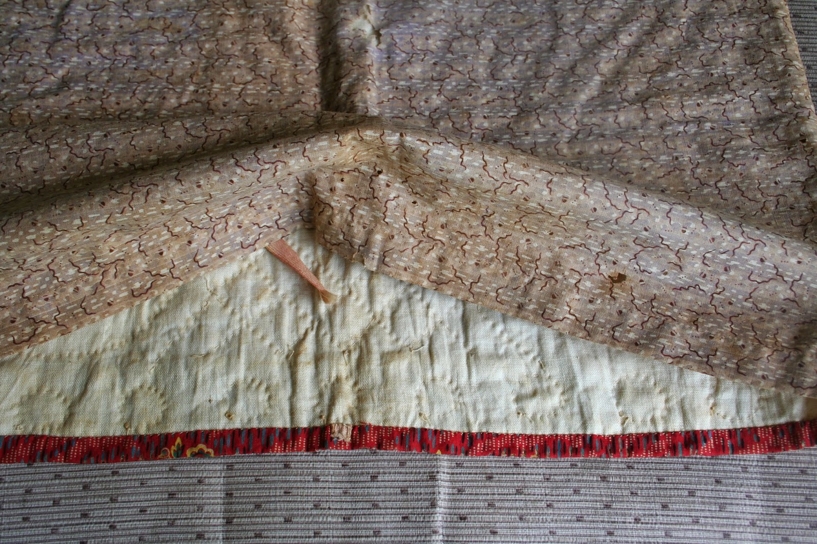Quilting on the Mon My first antique QUILTED pillow case