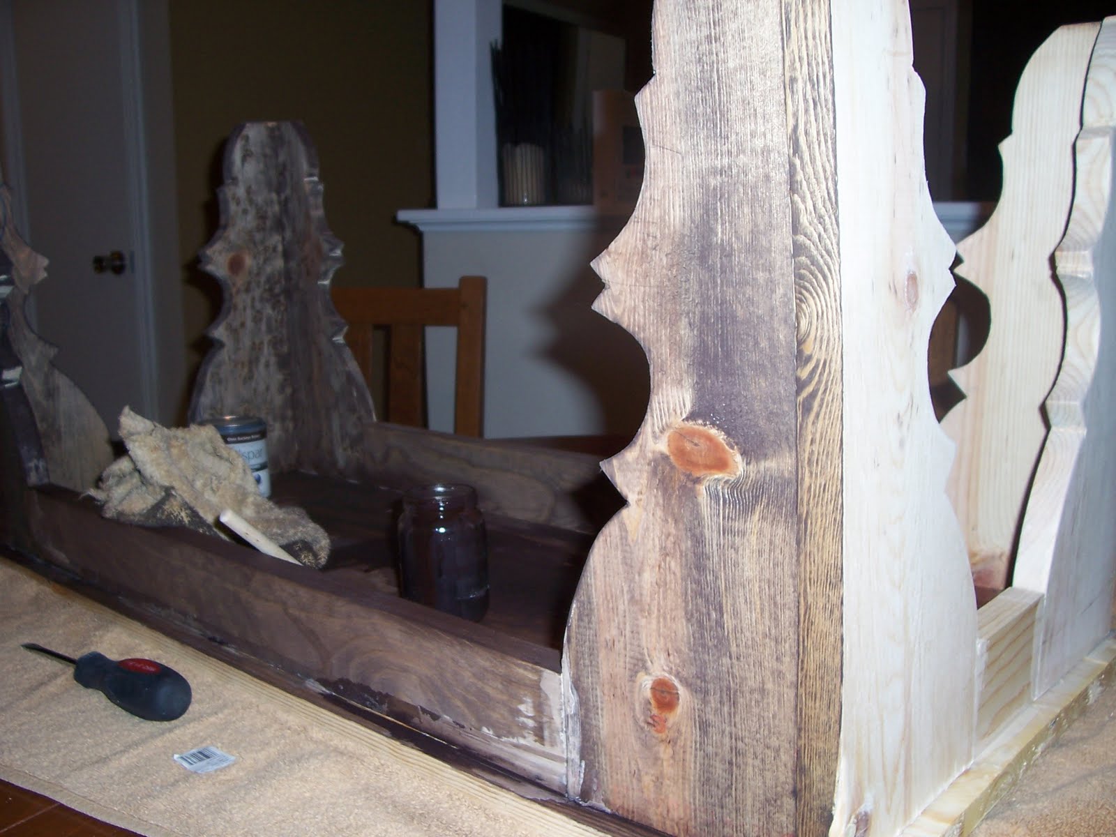 the Cre8tive Outlet DIY Coffee Table + tutorial