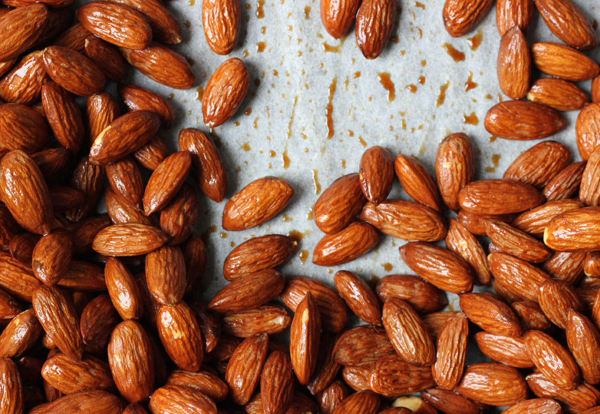 mima + moo tamari almonds